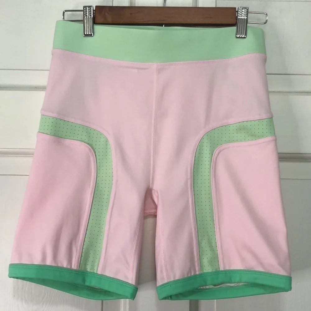 Fabletics high waisted motion 365 color block shorts size medium - Picture 2 of 11
